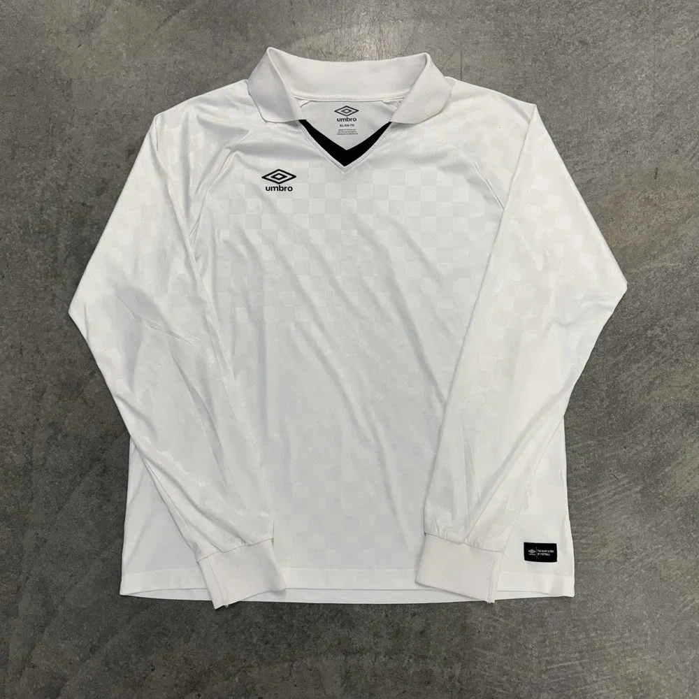 UMBRO L SIZE V-NECK COLLARED $80 NWT LONG SLEEVE CHECKERBOARD MENS SPORT SHIRT